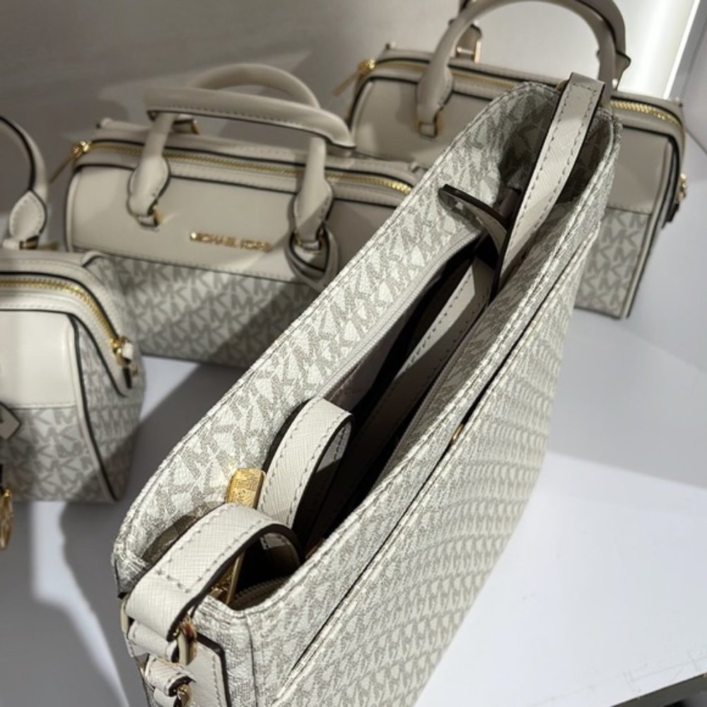 Michael Kors Jet Set Travel Large Messenger Crossbody Bag Light Cream Multi - Picture 11 of 16